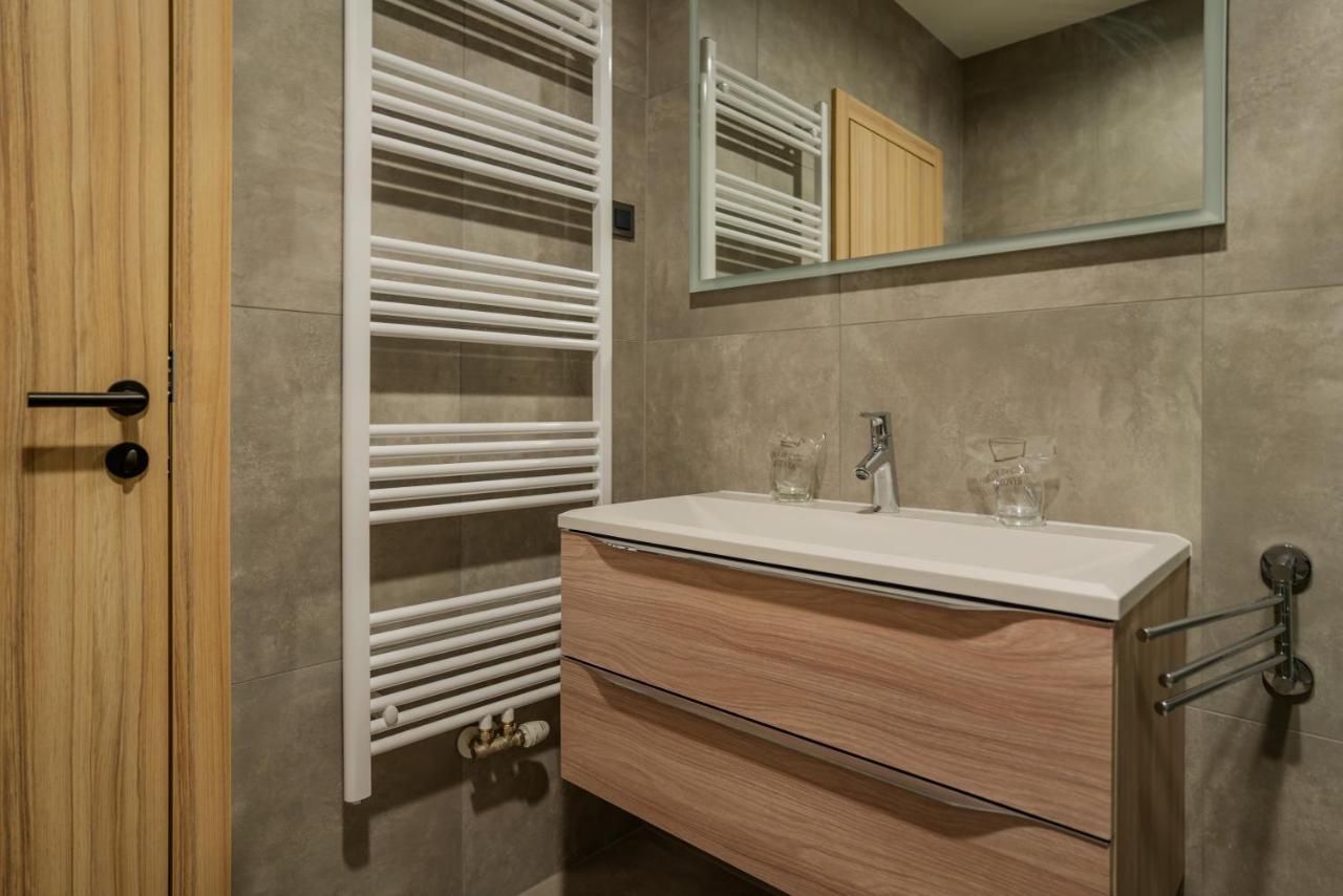 Maestro - Rooms & Restaurant Vukovar Exterior photo